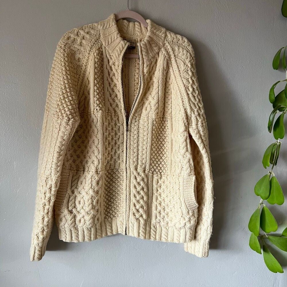 Caraigg Donn Irish Wool Cableknit Cardigan SzL  Lodge Cottage Country